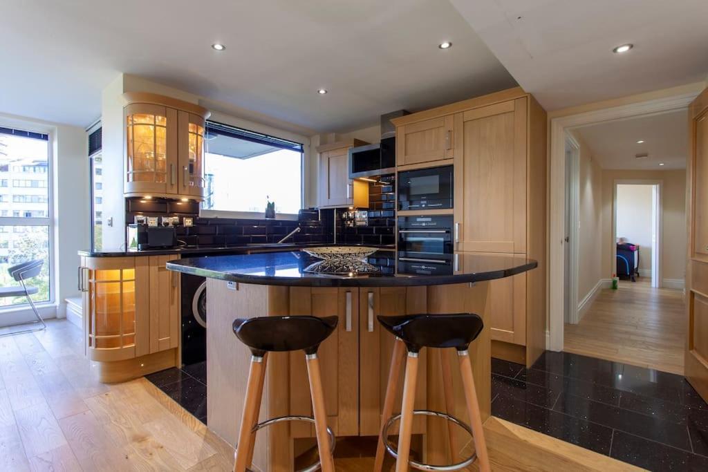 Thames View Apartment, Imperial Wharf Londyn Zewnętrze zdjęcie