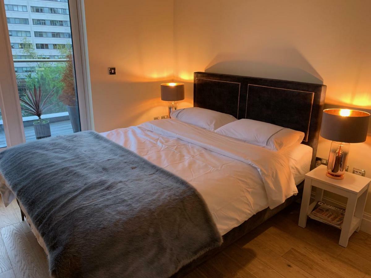 Thames View Apartment, Imperial Wharf Londyn Zewnętrze zdjęcie